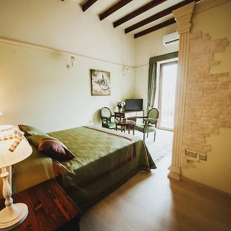 Room In Guest Room - Sofia Boutique Hotel 5 Luxe Room 招待所